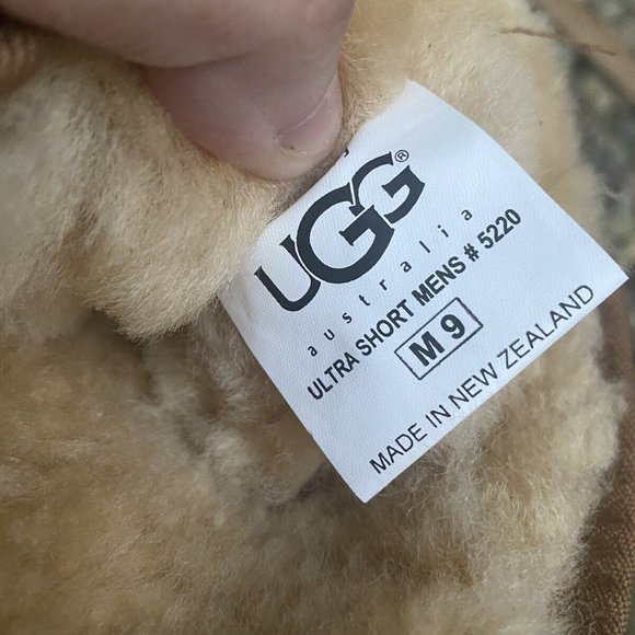 UGG Mens Ultra Short 5220 Brown Sheepskin Pull On Winter Boots Size 9 - Picture 5 of 5